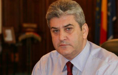 Gabriel Oprea, urmarit penal in dosarul "Girofarul"