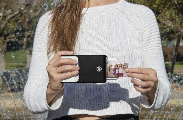 [VIDEO] Carcasa de telefon care iti printeaza fotografiile pe loc