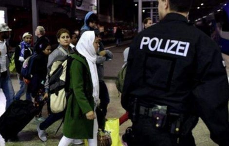 Militantii Stat Islamic, infiltrati printre refugiatii din tara