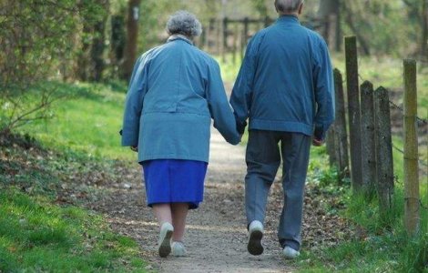 Test ce va ajuta detectarea si tratarea bolii Alzheimer, dezvoltat de un adolescent