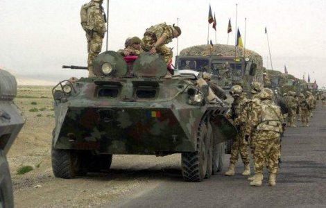50 de militari romani vor lupta impotriva ISIS in Irak