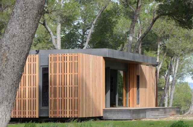 [VIDEO] PopUp House: casa pe care o poti monta cu o surubelnita intr-o saptamana