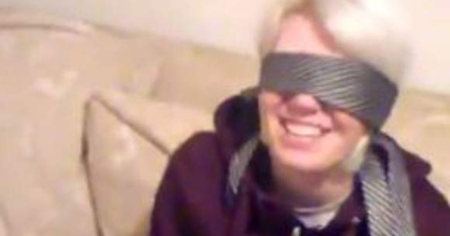  Video  Ce cadou a primit de Valentine`s Day de la iubitul inselat