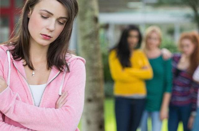 Bullying-ul in scoli si pe internet, fenomen nociv care a scapat de sub control