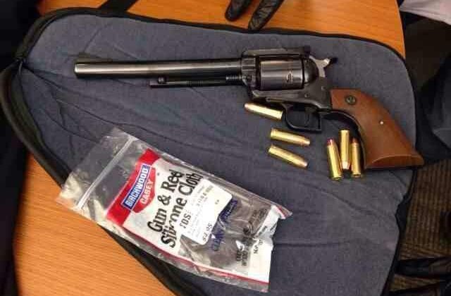 Studentii Universitatii din Texas pot purta arme de foc la cursuri