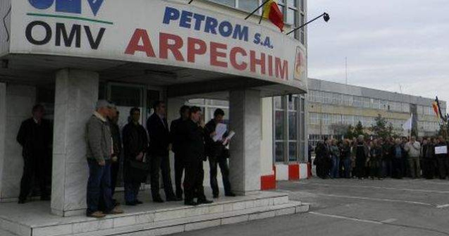 Rafinaria Arpechim ar putea fi desfiintata de OMV