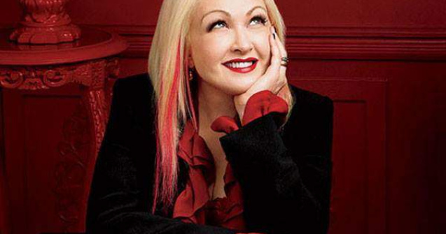 Cyndi Lauper revine cu un nou album de muzica country