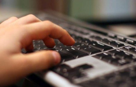 Departamentul Apararii din SUA va instala Windows 10 pe toate sistemele sale