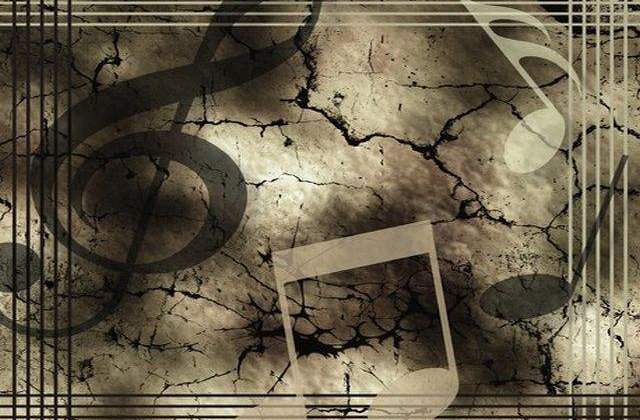 Studiu: Muzica amelioreaza durerile si previne declinul mental