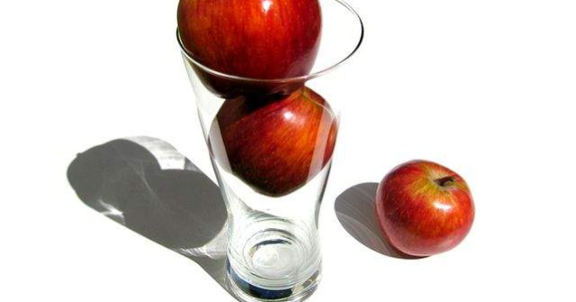  Top  10+1 motive pentru care ar trebui sa bei otet din cidru de mere