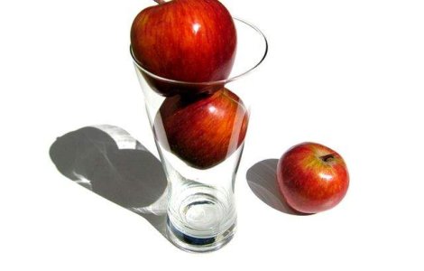  Top  10+1 motive pentru care ar trebui sa bei otet din cidru de mere