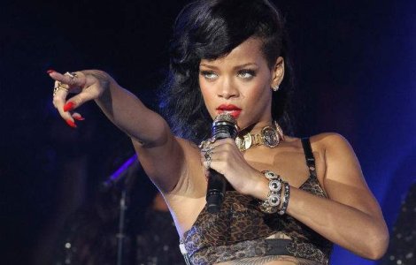 Rihanna ar putea concerta in Romania