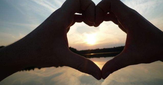 Sarbatoarea iubirii la romani din ce in ce mai eclipsata de Valentine&#39;s Day