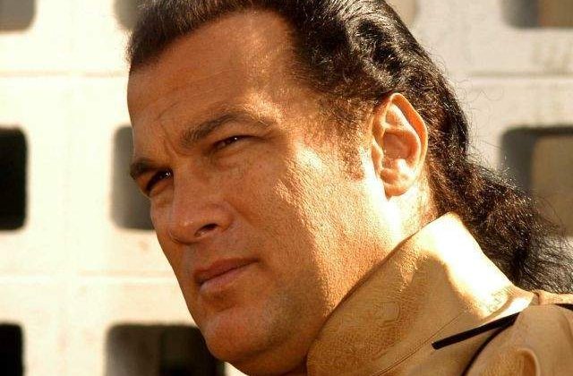 Steven Seagal filmeaza din nou in Romania