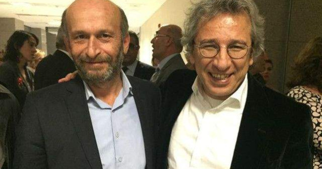 Doi jurnalisti turci, acuzati de spionaj, eliberati dupa 92 de zile