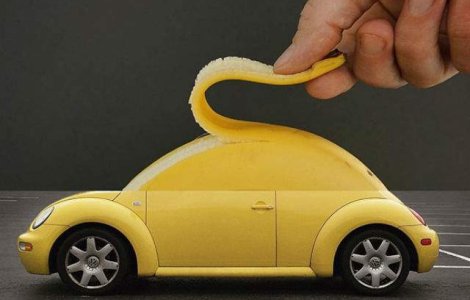 Un artist combina fotografii fara legatura. Rezultatul este superb!