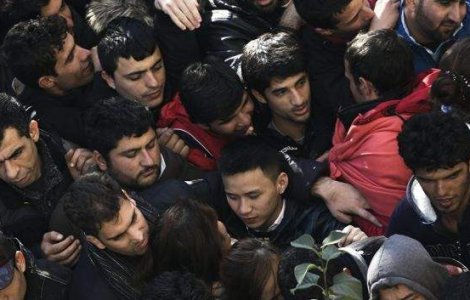 Germania "a pierdut" 130.000 de migranti inregistrati