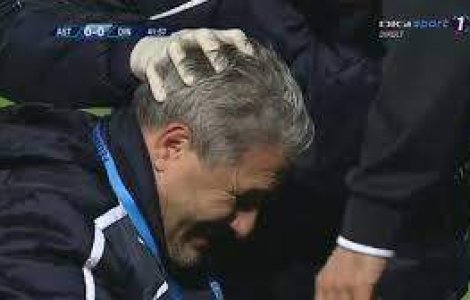 Sumudica: Am fost lovit in cap cu doua monede