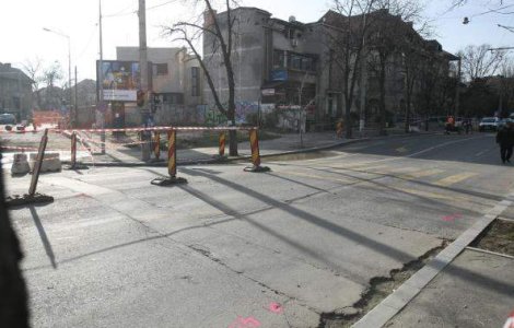 Bucuresteni evacuati din zona Eroilor s-au intors acasa