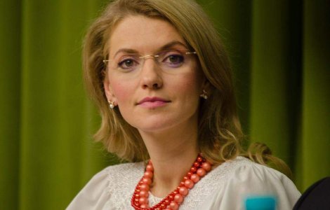 Alina Gorghiu: Tariceanu, la fel de PSD-ist ca si Firea