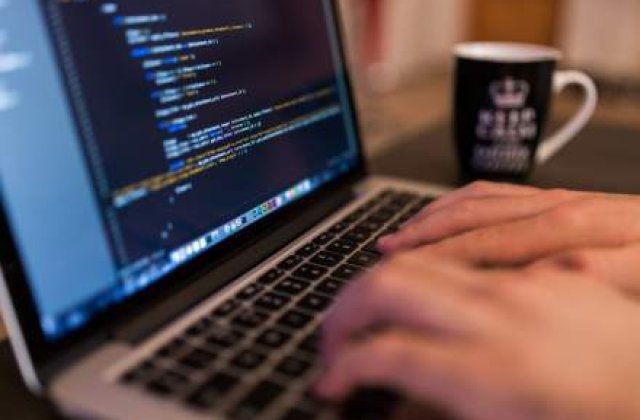 Industria IT, disperata sa gaseasca tineri talentati