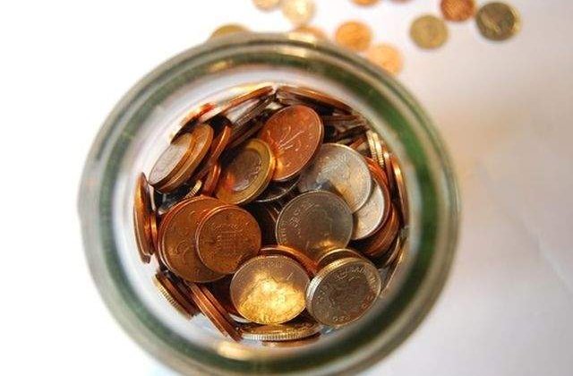 Renunta la cheltuielile inutile! Top 8 trucuri ingenioase pentru a face economii