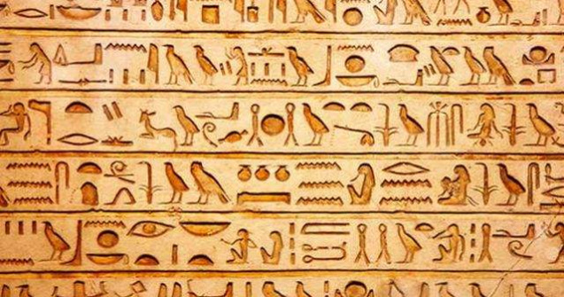 Mii de texte egiptene antice au fost descifrate. Ce taine ascund
