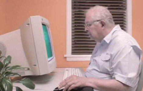 Folosirea computerului poate reduce riscul aparitiei dementei