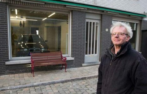 Primaria nu i-a permis sa construiasca un garaj. Ce solutie a gasit