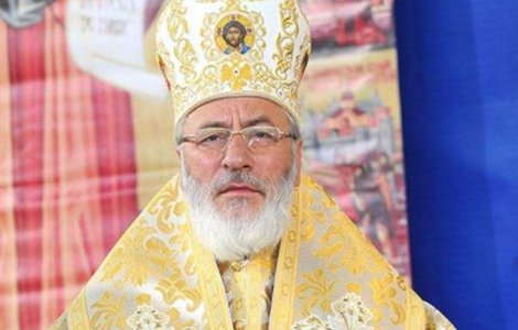 Inaltpreasfintitul Parinte Calinic, operat cu succes pe inima