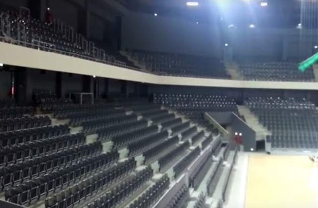 Cluj: Ancheta a Politiei dupa ce un copil a cazut de la 4 metri inaltime in Sala Polivalenta