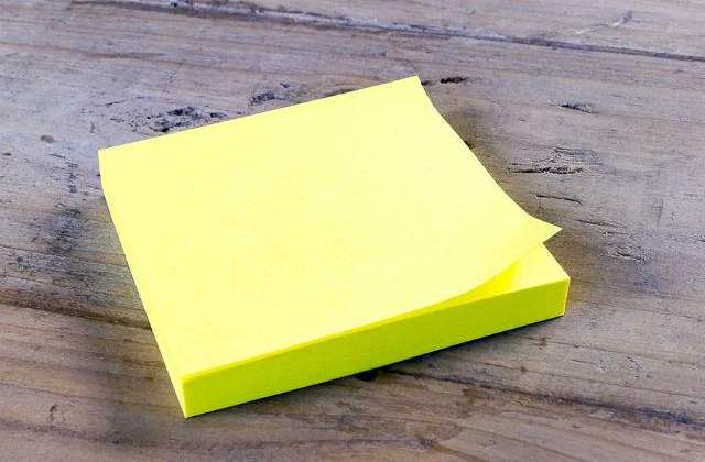 [FOTO] Ai folosit Post-It-urile in mod gresit toata viata. Uite cum trebuie sa le dezlipesti