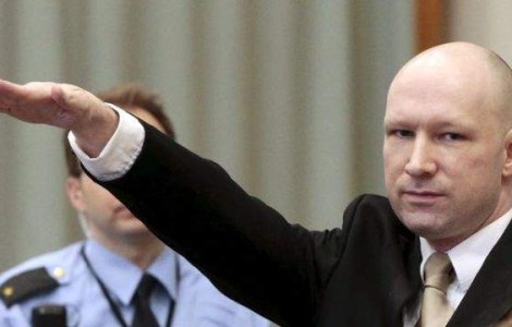  Video  Breivik a folosit salutul nazist in sala de judecata