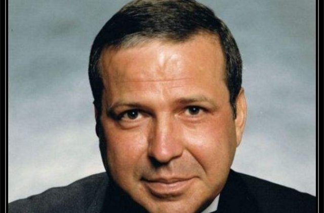 [VIDEO] Frank Sinatra Jr a incetat din viata la varsta de 72 de ani