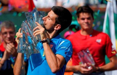 Novak Djokovic, campion la Indian Wells pentru a treia oara consecutiv