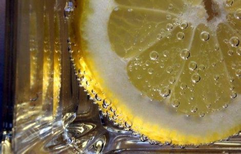  Top  De ce trebuie sa bei ZILNIC apa cu lamaie: 10+1 beneficii nebanuite