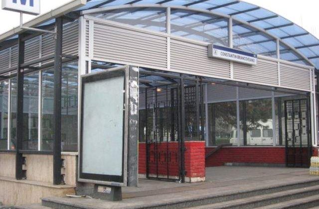 Un barbat s-a sinucis la metrou