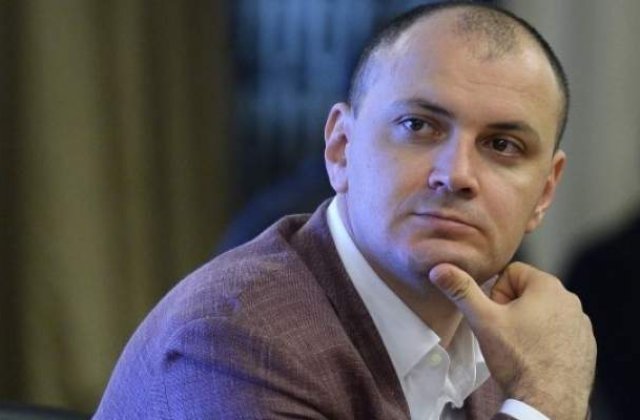 Deputatii au hotarat cand vor vota cererea DNA de retinere pentru Sebastian Ghita