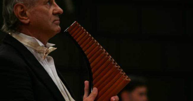 Gheorghe Zamfir va sustine un concert aniversar pe 5 aprilie