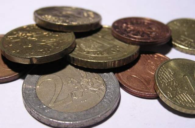 Viceguvernator BNR: Introducerea monedei unice in Romania, poate peste 10 ani