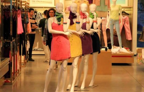 Imprimarea etichetelor, un element-cheie al retailerilor pentru a creste vanzarile. Ce nu stiu clientii