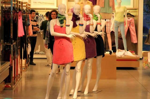 Imprimarea etichetelor, un element-cheie al retailerilor pentru a creste vanzarile. Ce nu stiu clientii