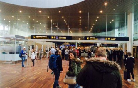 Zboruri redirectionate la Londra, din cauza furtunii Katie