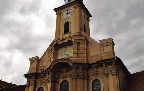 Bisericile catolice si reformate sanctionate cu avertisment