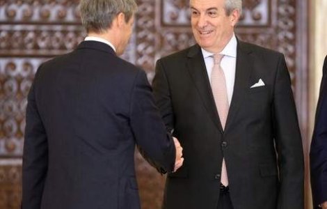 Ciolos l-a refuzat direct pe Tariceanu