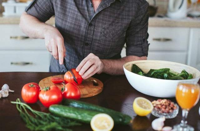 [VIDEO] Ce s-ar intampla daca toti oamenii ar deveni vegetarieni?