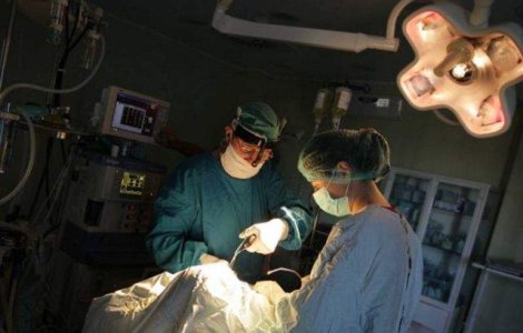 Bolnavii de cancer din Constanta raman fara aparatul de radioterapie