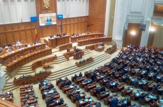 Deputatii vor sa interzica filmarea votului cu bile