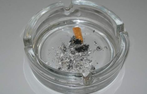 Analiza: Cum s-au adaptat romanii la legea antifumat