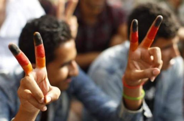 Primii refugiati din Turcia au ajuns in Germania, in baza acordului UE-Turcia